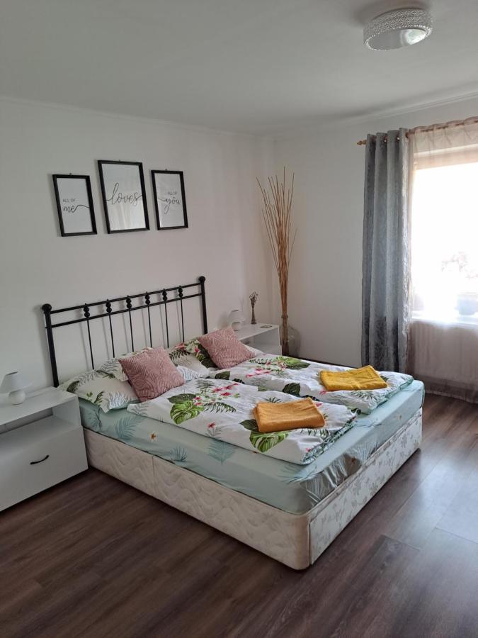 No°21 Apartman Сильвашварад Экстерьер фото